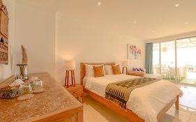 Gili Meno Mojo Beach Resort